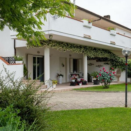 Willa Parco Delle Rose Sulmona Zewnętrze zdjęcie